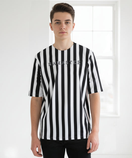 NAMASTEE Zebra lines Unisex Oversized Tee
